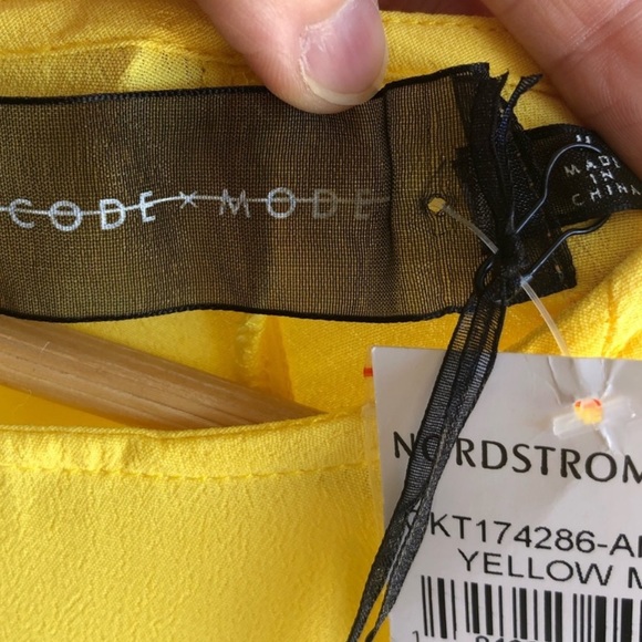 🌸Code X Mode Yellow Blouse - Picture 6 of 7